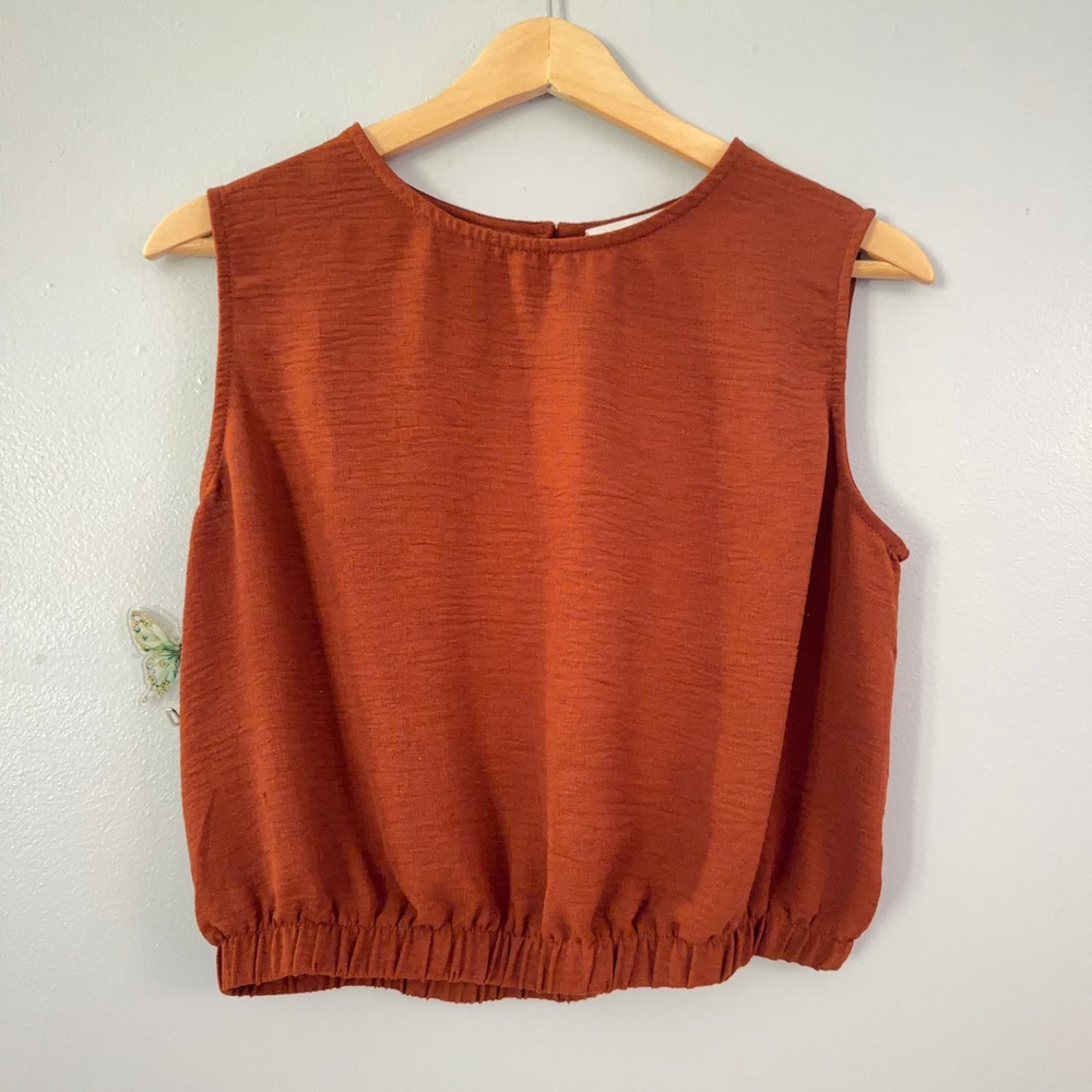Paper Crane Rust Orange Sleeveless Slub Textured Bubble Hem Crop Top Wmns L